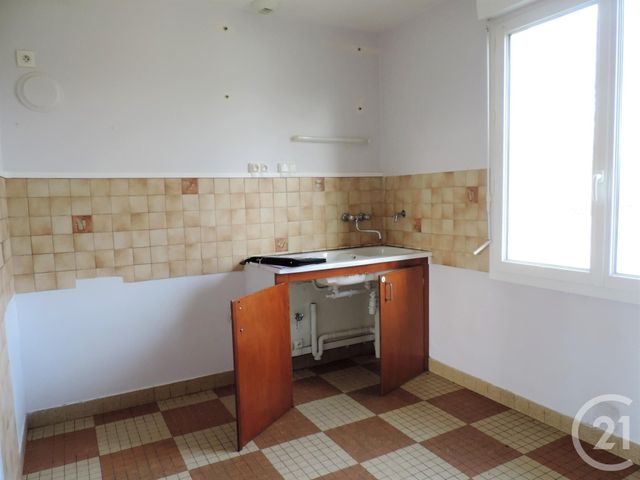 Afficher la photo en grand maison à vendre - 4 pièces - 72.15 m2 - CHAMPSECRET - 61 - BASSE-NORMANDIE - Century 21 Agence Pays D'Andaines