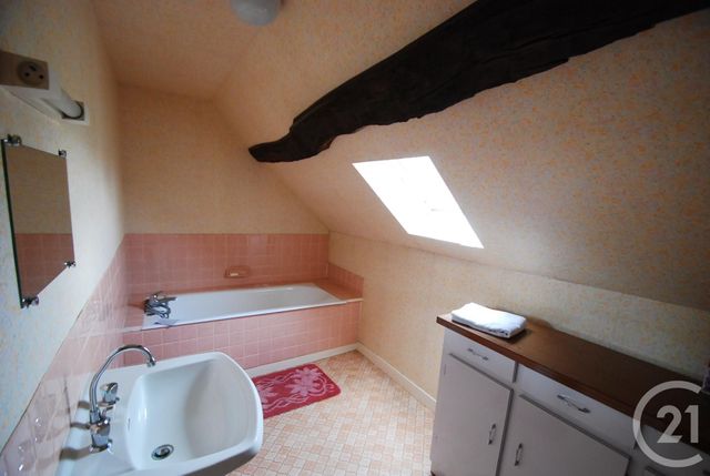 Afficher la photo en grand maison à vendre - 6 pièces - 128.71 m2 - THUBOEUF - 53 - PAYS-DE-LOIRE - Century 21 Agence Pays D'Andaines