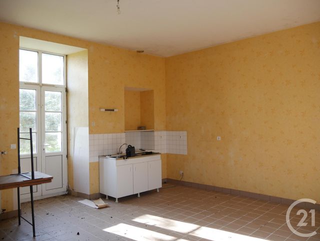 Afficher la photo en grand maison à vendre - 7 pièces - 153.7 m2 - LASSAY LES CHATEAUX - 53 - PAYS-DE-LOIRE - Century 21 Agence Pays D'Andaines