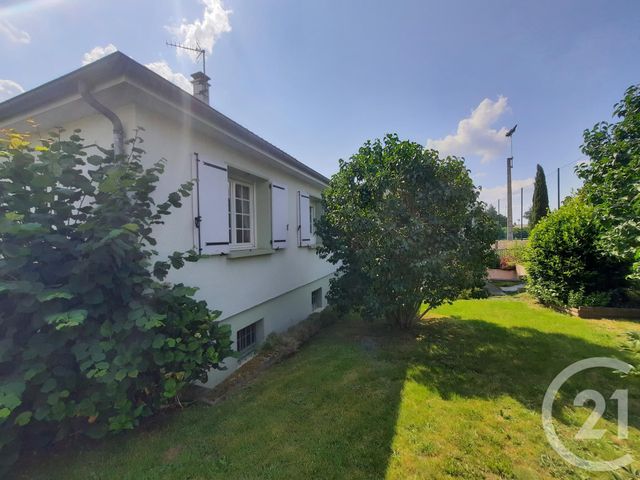 Afficher la photo en grand maison à vendre - 6 pièces - 127.75 m2 - LASSAY LES CHATEAUX - 53 - PAYS-DE-LOIRE - Century 21 Agence Pays D'Andaines