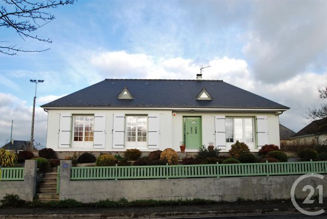 Afficher la photo en grand maison à vendre - 6 pièces - 127.75 m2 - LASSAY LES CHATEAUX - 53 - PAYS-DE-LOIRE - Century 21 Agence Pays D'Andaines