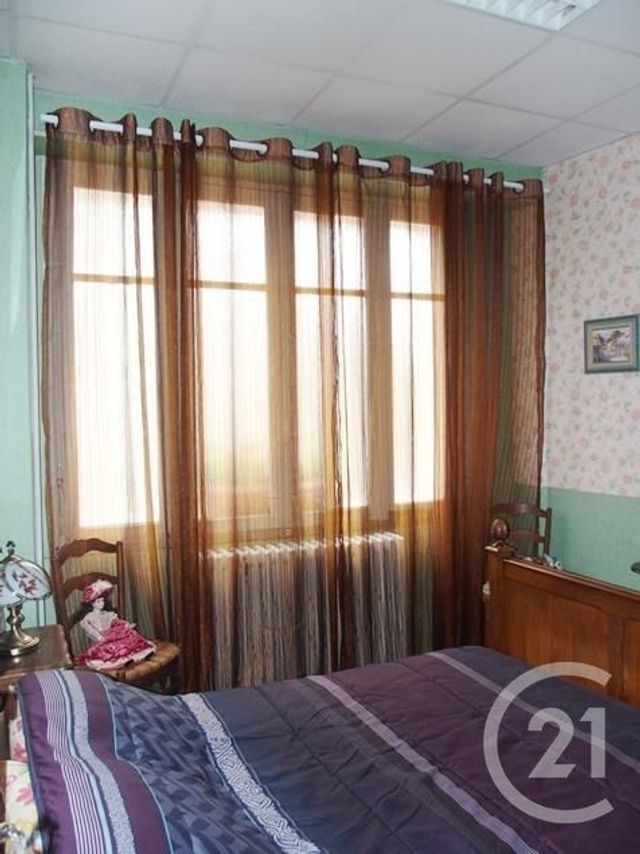 Afficher la photo en grand maison à vendre - 6 pièces - 140.0 m2 - LASSAY LES CHATEAUX - 53 - PAYS-DE-LOIRE - Century 21 Agence Pays D'Andaines