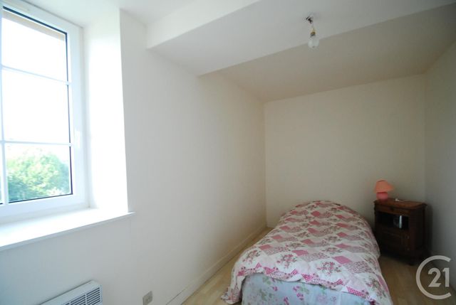 maison à vendre - 5 pièces - 85.0 m2 - LE HOUSSEAU BRETIGNOLLES - 53 - PAYS-DE-LOIRE - Century 21 Agence Pays D'Andaines maison à vendre - 5 pièces - 85.0 m2 - LE HOUSSEAU BRETIGNOLLES - 53 - PAYS-DE-LOIRE - Century 21 Agence Pays D'Andaines