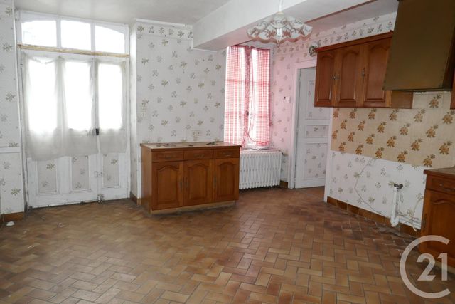Afficher la photo en grand maison à vendre - 6 pièces - 142.0 m2 - LASSAY LES CHATEAUX - 53 - PAYS-DE-LOIRE - Century 21 Agence Pays D'Andaines