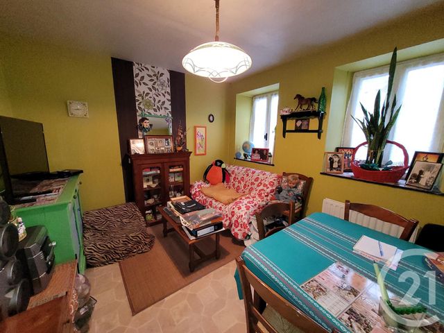 Afficher la photo en grand maison à vendre - 6 pièces - 125.5 m2 - ST JULIEN DU TERROUX - 53 - PAYS-DE-LOIRE - Century 21 Agence Pays D'Andaines