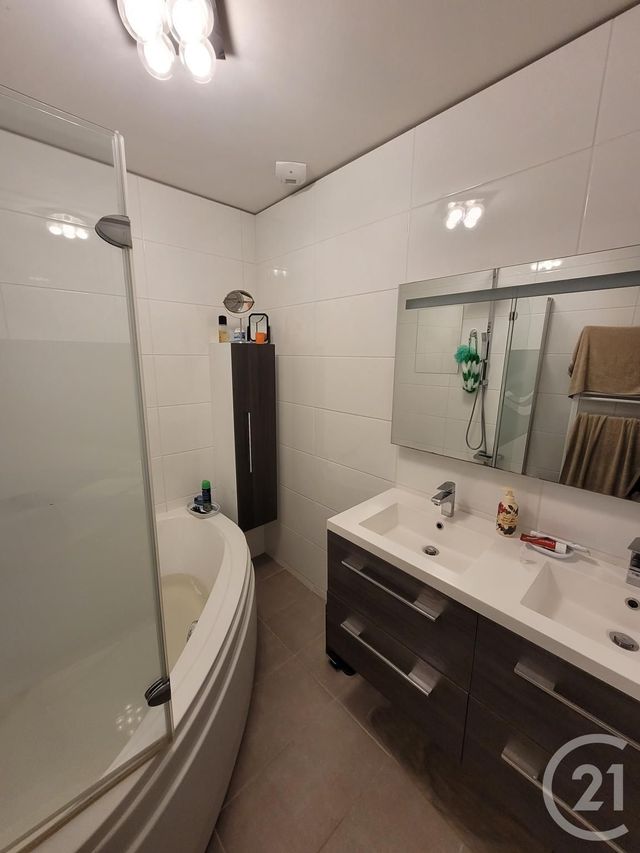 Afficher la photo en grand maison à vendre - 9 pièces - 227.5 m2 - LA FERTE MACE - 61 - BASSE-NORMANDIE - Century 21 Agence Pays D'Andaines
