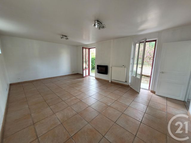 Afficher la photo en grand maison à vendre - 8 pièces - 150.0 m2 - BAGNOLES DE L ORNE NORMANDIE - 61 - BASSE-NORMANDIE - Century 21 Agence Pays D'Andaines
