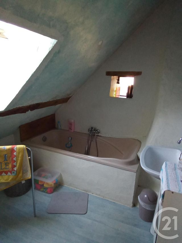 maison à louer - 4 pièces - 75.0 m2 - THUBOEUF - 53 - PAYS-DE-LOIRE - Century 21 Agence Pays D'Andaines maison à louer - 4 pièces - 75.0 m2 - THUBOEUF - 53 - PAYS-DE-LOIRE - Century 21 Agence Pays D'Andaines