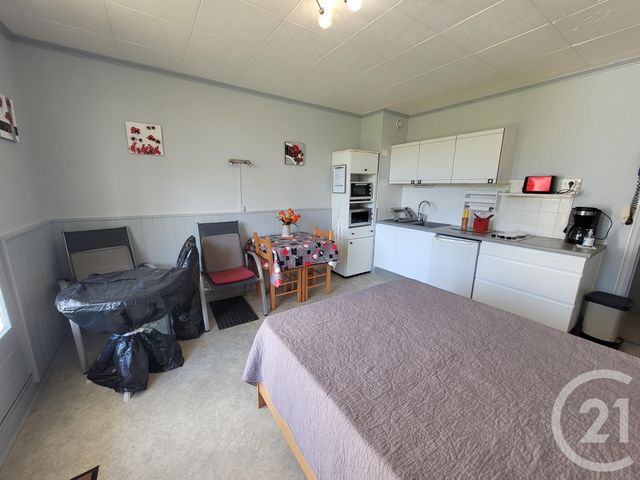 Studio à vendre - 1 pièce - 26.99 m2 - BAGNOLES DE L ORNE NORMANDIE - 61 - BASSE-NORMANDIE - Century 21 Agence Pays D'Andaines Studio à vendre - 1 pièce - 26.99 m2 - BAGNOLES DE L ORNE NORMANDIE - 61 - BASSE-NORMANDIE - Century 21 Agence Pays D'Andaines
