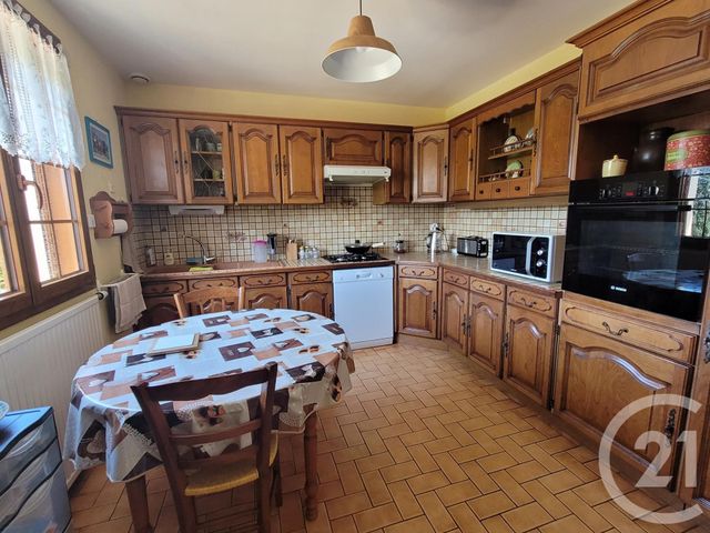 maison à vendre - 6 pièces - 128.0 m2 - BAGNOLES DE L ORNE NORMANDIE - 61 - BASSE-NORMANDIE - Century 21 Agence Pays D'Andaines maison à vendre - 6 pièces - 128.0 m2 - BAGNOLES DE L ORNE NORMANDIE - 61 - BASSE-NORMANDIE - Century 21 Agence Pays D'Andaines