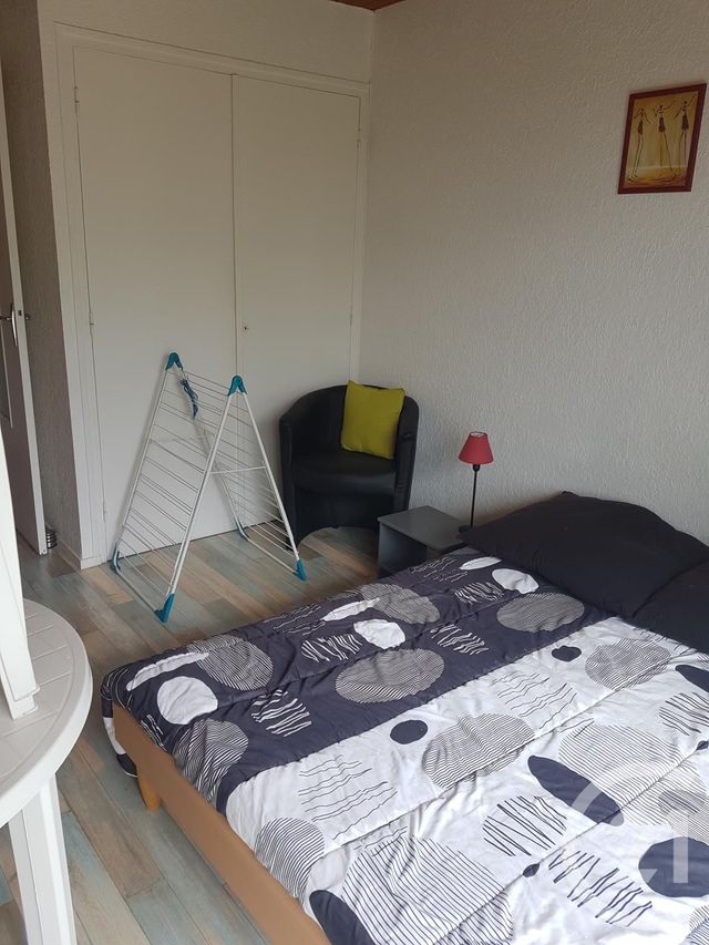 Afficher la photo en grand Studio à vendre - 1 pièce - 24.87 m2 - BAGNOLES DE L ORNE NORMANDIE - 61 - BASSE-NORMANDIE - Century 21 Agence Pays D'Andaines