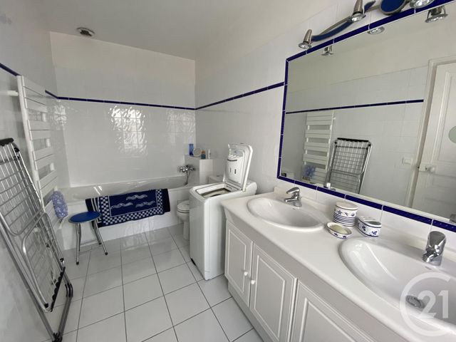 Afficher la photo en grand Appartement F2 à vendre - 2 pièces - 38.94 m2 - BAGNOLES DE L ORNE NORMANDIE - 61 - BASSE-NORMANDIE - Century 21 Agence Pays D'Andaines