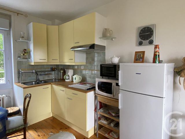 Afficher la photo en grand Appartement F2 à vendre - 2 pièces - 38.94 m2 - BAGNOLES DE L ORNE NORMANDIE - 61 - BASSE-NORMANDIE - Century 21 Agence Pays D'Andaines