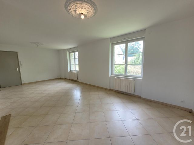 Afficher la photo en grand Appartement F4 à vendre - 4 pièces - 90.0 m2 - BAGNOLES DE L ORNE - 61 - BASSE-NORMANDIE - Century 21 Agence Pays D'Andaines