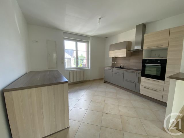 Afficher la photo en grand Appartement F4 à vendre - 4 pièces - 90.0 m2 - BAGNOLES DE L ORNE - 61 - BASSE-NORMANDIE - Century 21 Agence Pays D'Andaines