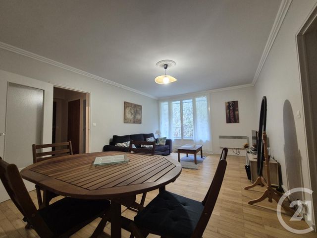 Appartement F2 à vendre - 2 pièces - 50.08 m2 - BAGNOLES DE L ORNE NORMANDIE - 61 - BASSE-NORMANDIE - Century 21 Agence Pays D'Andaines