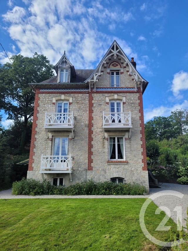 maison à vendre - 7 pièces - 156.5 m2 - BAGNOLES DE L ORNE NORMANDIE - 61 - BASSE-NORMANDIE - Century 21 Agence Pays D'Andaines