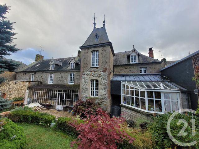 maison à vendre - 10 pièces - 269.6 m2 - ST FRAIMBAULT - 61 - BASSE-NORMANDIE - Century 21 Agence Pays D'Andaines