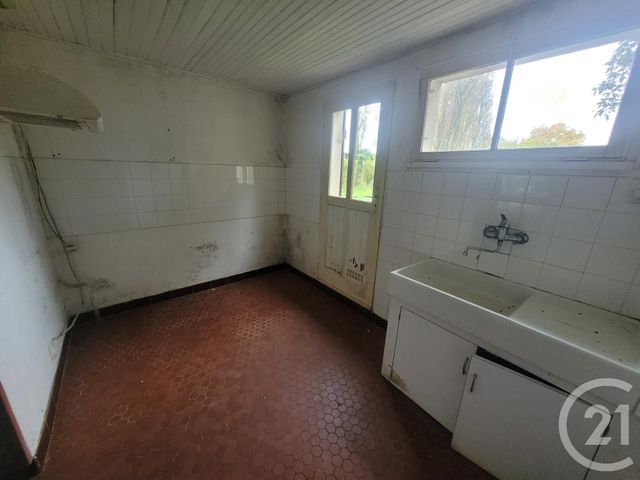 Afficher la photo en grand maison à vendre - 3 pièces - 74.0 m2 - LA PALLU - 53 - PAYS-DE-LOIRE - Century 21 Agence Pays D'Andaines