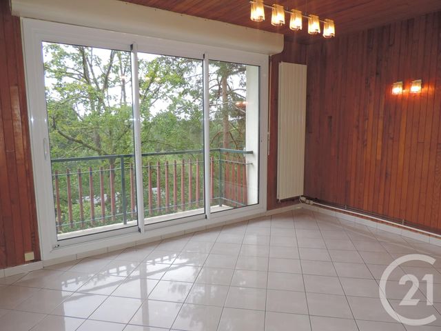 Appartement F2 à louer - 2 pièces - 38.0 m2 - BAGNOLES DE L ORNE - 61 - BASSE-NORMANDIE - Century 21 Agence Pays D'Andaines