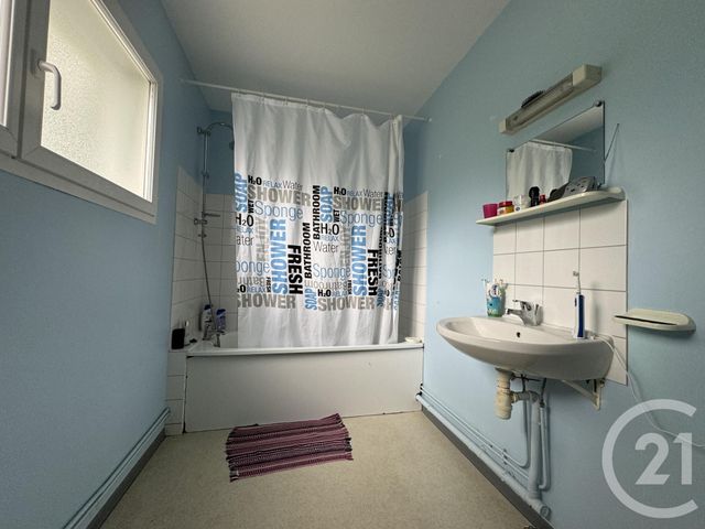 maison à vendre - 6 pièces - 114.7 m2 - LA FERTE MACE - 61 - BASSE-NORMANDIE - Century 21 Agence Pays D'Andaines