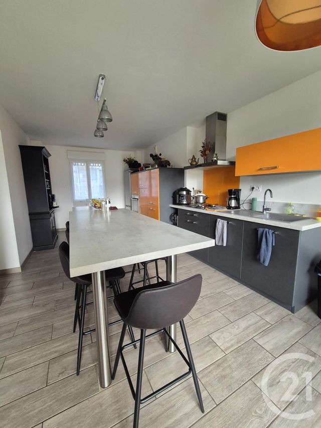 Afficher la photo en grand maison à vendre - 6 pièces - 240.0 m2 - LA FERTE MACE - 61 - BASSE-NORMANDIE - Century 21 Agence Pays D'Andaines