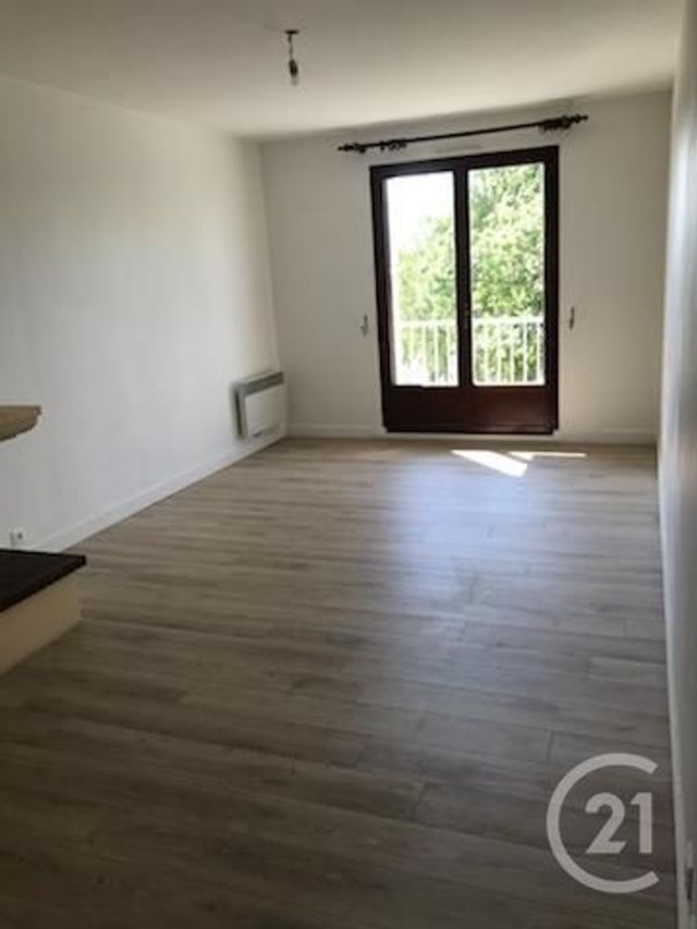 Appartement F3 à vendre - 3 pièces - 59.72 m2 - BAGNOLES DE L ORNE NORMANDIE - 61 - BASSE-NORMANDIE - Century 21 Agence Pays D'Andaines