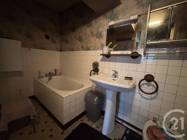 maison à vendre - 8 pièces - 198.19 m2 - COUPTRAIN - 53 - PAYS-DE-LOIRE - Century 21 Agence Pays D'Andaines