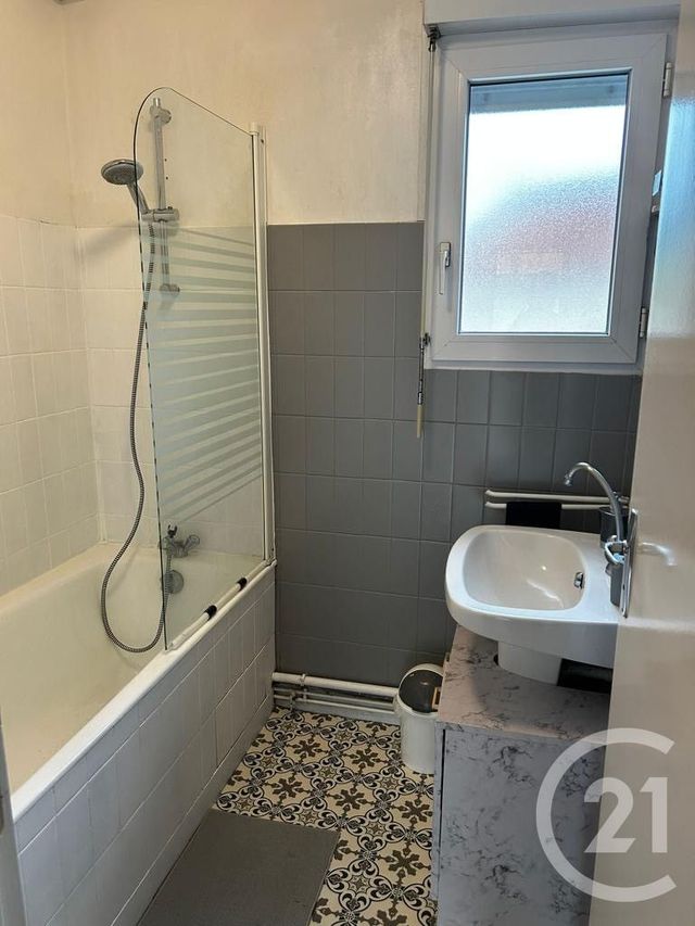 maison à vendre - 10 pièces - 154.0 m2 - BAGNOLES DE L ORNE NORMANDIE - 61 - BASSE-NORMANDIE - Century 21 Agence Pays D'Andaines