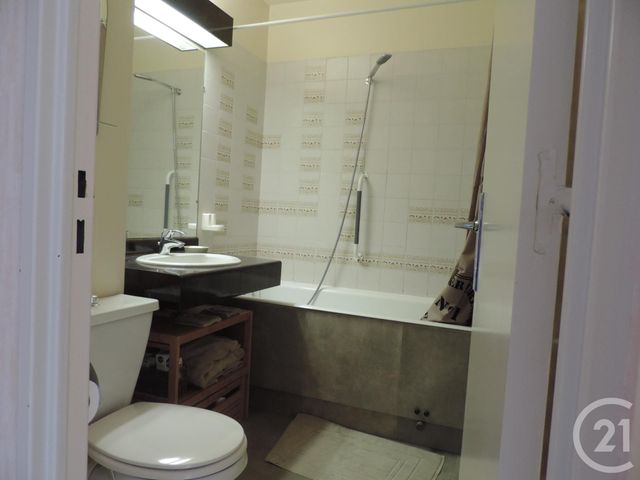 Afficher la photo en grand Appartement T1 à vendre - 1 pièce - 27.84 m2 - BAGNOLES DE L ORNE NORMANDIE - 61 - BASSE-NORMANDIE - Century 21 Agence Pays D'Andaines