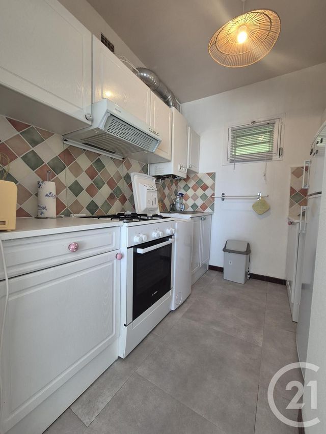 Appartement F2 à vendre - 2 pièces - 39.2 m2 - BAGNOLES DE L ORNE NORMANDIE - 61 - BASSE-NORMANDIE - Century 21 Agence Pays D'Andaines