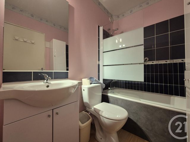 Appartement Studio à vendre - 1 pièce - 29.75 m2 - BAGNOLES DE L ORNE NORMANDIE - 61 - BASSE-NORMANDIE - Century 21 Agence Pays D'Andaines