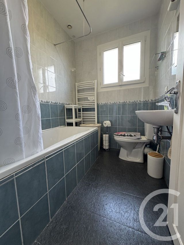 maison à vendre - 6 pièces - 100.0 m2 - BAGNOLES DE L ORNE NORMANDIE - 61 - BASSE-NORMANDIE - Century 21 Agence Pays D'Andaines