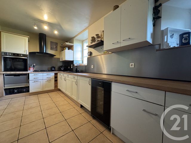 maison à vendre - 4 pièces - 110.5 m2 - LA PALLU - 53 - PAYS-DE-LOIRE - Century 21 Agence Pays D'Andaines