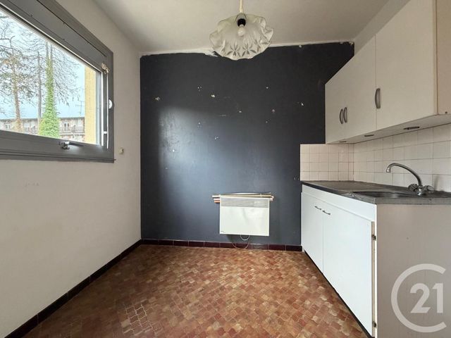 Appartement F2 à vendre - 2 pièces - 45.0 m2 - BAGNOLES DE L ORNE NORMANDIE - 61 - BASSE-NORMANDIE - Century 21 Agence Pays D'Andaines