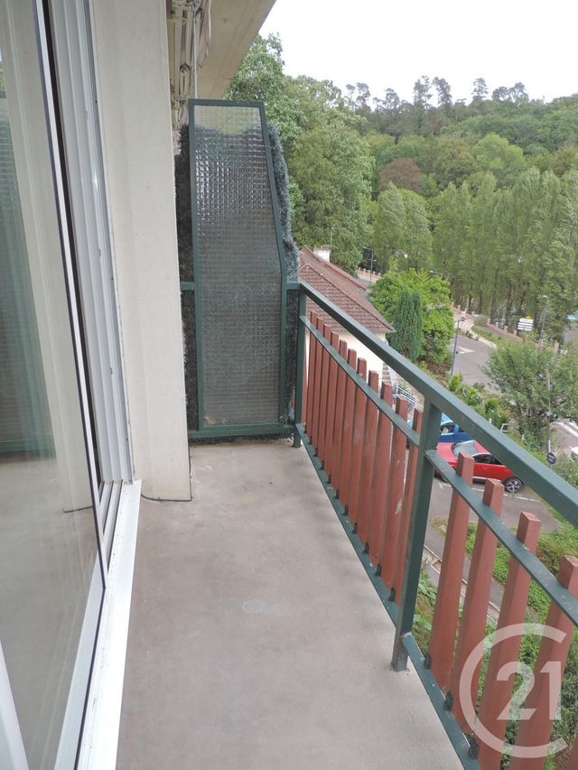 Afficher la photo en grand Appartement F2 à louer - 2 pièces - 38.0 m2 - BAGNOLES DE L ORNE - 61 - BASSE-NORMANDIE - Century 21 Agence Pays D'Andaines