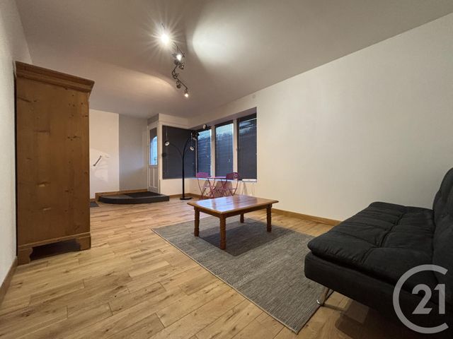 Appartement T4 à vendre - 6 pièces - 118.67 m2 - BAGNOLES DE L ORNE NORMANDIE - 61 - BASSE-NORMANDIE - Century 21 Agence Pays D'Andaines