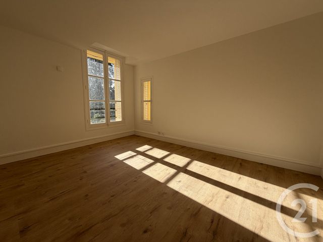 Appartement Duplex à vendre - 5 pièces - 106.09 m2 - BAGNOLES DE L ORNE NORMANDIE - 61 - BASSE-NORMANDIE - Century 21 Agence Pays D'Andaines