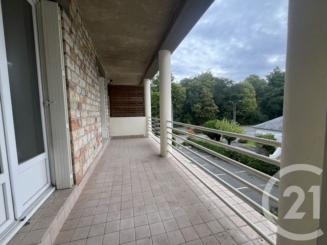 Appartement F2 à louer - 2 pièces - 53.0 m2 - BAGNOLES DE L ORNE NORMANDIE - 61 - BASSE-NORMANDIE - Century 21 Agence Pays D'Andaines