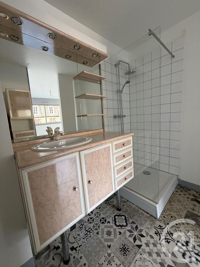 Appartement F2 à louer - 2 pièces - 42.06 m2 - BAGNOLES DE L ORNE NORMANDIE - 61 - BASSE-NORMANDIE - Century 21 Agence Pays D'Andaines