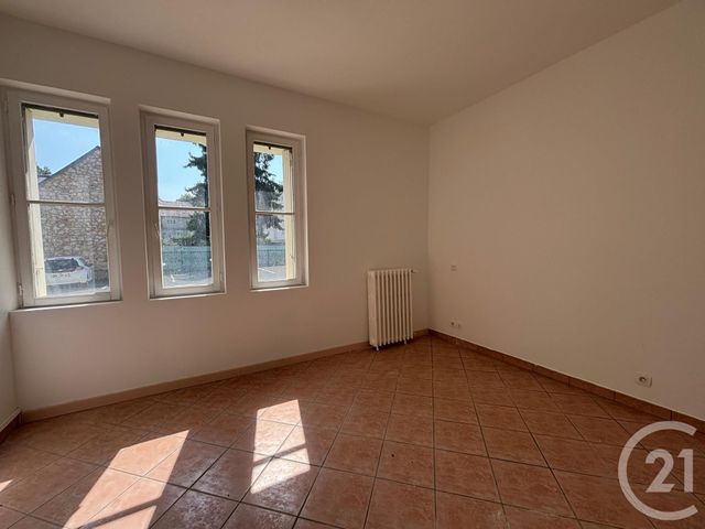 Appartement à louer - 3 pièces - 70.0 m2 - BAGNOLES DE L ORNE NORMANDIE - 61 - BASSE-NORMANDIE - Century 21 Agence Pays D'Andaines