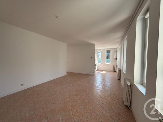 Appartement à louer - 3 pièces - 70.0 m2 - BAGNOLES DE L ORNE NORMANDIE - 61 - BASSE-NORMANDIE - Century 21 Agence Pays D'Andaines