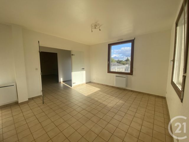 maison à louer - 5 pièces - 102.65 m2 - LA FERTE MACE - 61 - BASSE-NORMANDIE - Century 21 Agence Pays D'Andaines