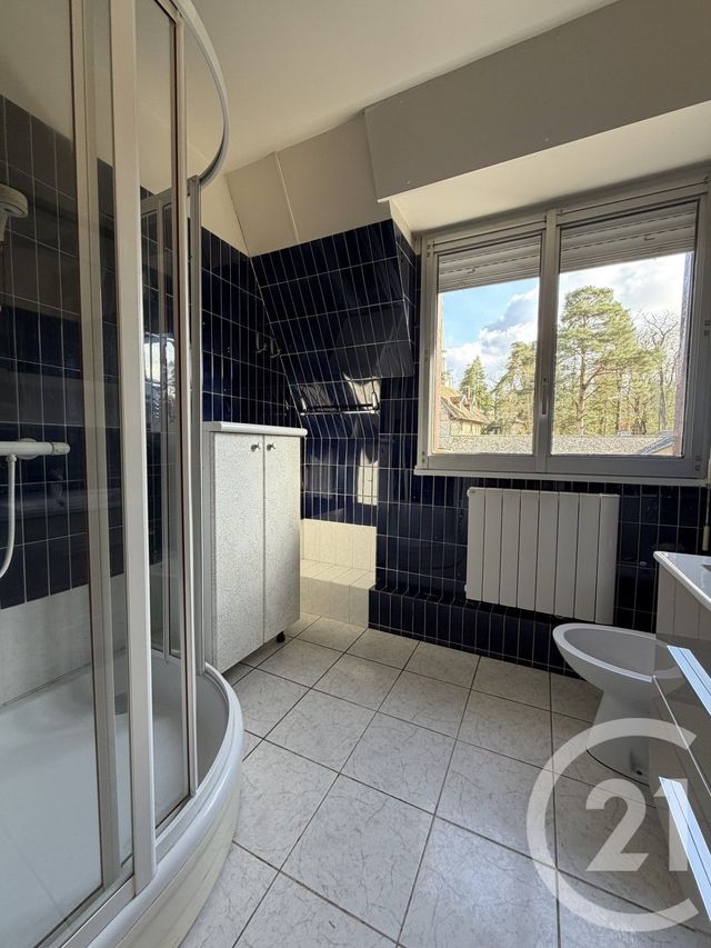 Appartement F3 à vendre - 3 pièces - 79.31 m2 - BAGNOLES DE L ORNE NORMANDIE - 61 - BASSE-NORMANDIE - Century 21 Agence Pays D'Andaines