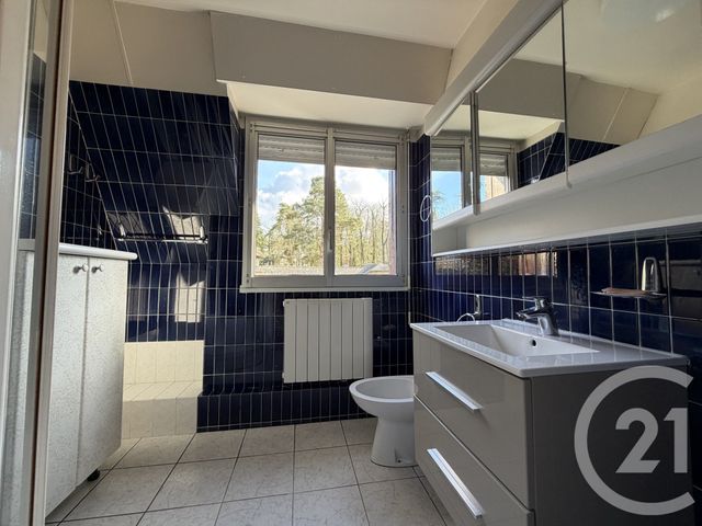 Appartement F3 à vendre - 3 pièces - 79.31 m2 - BAGNOLES DE L ORNE NORMANDIE - 61 - BASSE-NORMANDIE - Century 21 Agence Pays D'Andaines