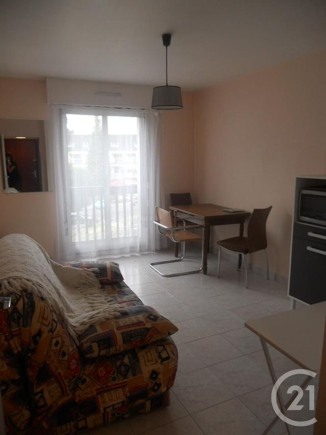 Appartement F1 à louer - 1 pièce - 18.0 m2 - BAGNOLES DE L ORNE NORMANDIE - 61 - BASSE-NORMANDIE - Century 21 Agence Pays D'Andaines