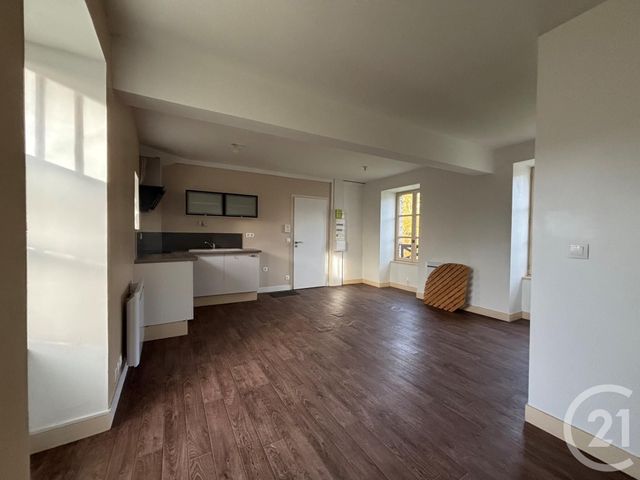 Appartement Studio à louer DOMFRONT EN POIRAIE