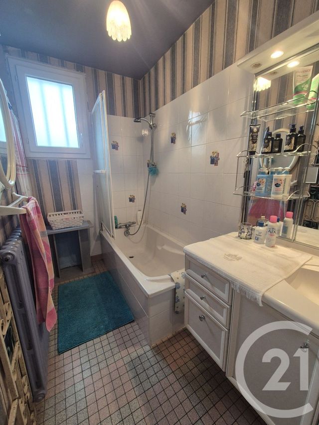 maison à vendre - 4 pièces - 111.26 m2 - LA FERTE MACE - 61 - BASSE-NORMANDIE - Century 21 Agence Pays D'Andaines