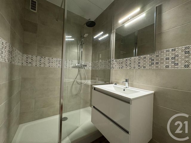 Appartement T2 à louer - 2 pièces - 39.9 m2 - BAGNOLES DE L ORNE NORMANDIE - 61 - BASSE-NORMANDIE - Century 21 Agence Pays D'Andaines