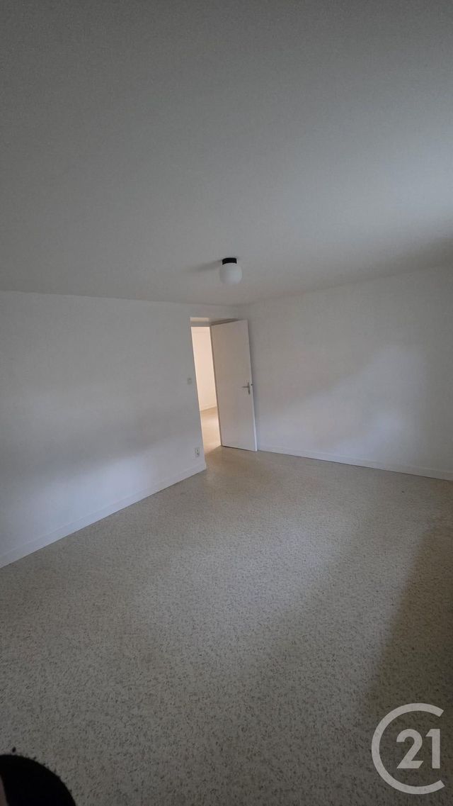 Appartement à louer - 3 pièces - 69.76 m2 - BAGNOLES DE L ORNE NORMANDIE - 61 - BASSE-NORMANDIE - Century 21 Agence Pays D'Andaines